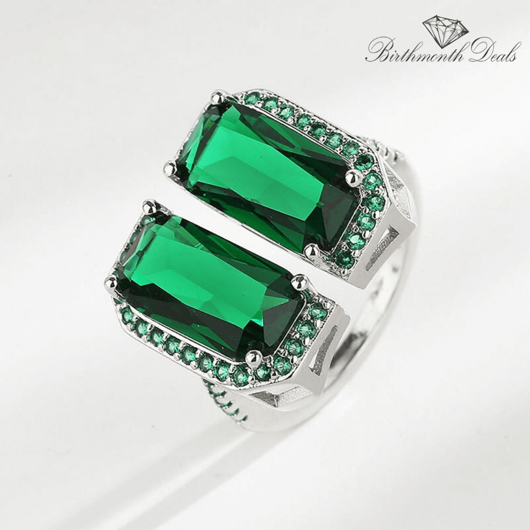 May Emerald Birthstone Ring - Birthmonth Deals