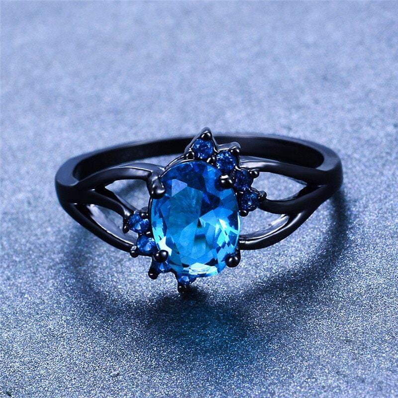 March Aquamarine Birthstone Ring - Birthmonth Deals