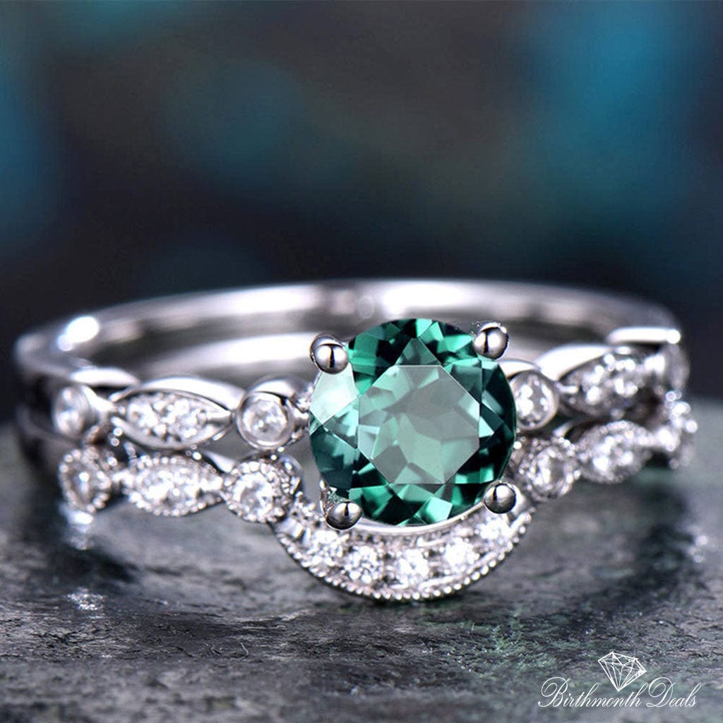 May Emerald Birthstone Stacking Ring - Birthmonth Deals