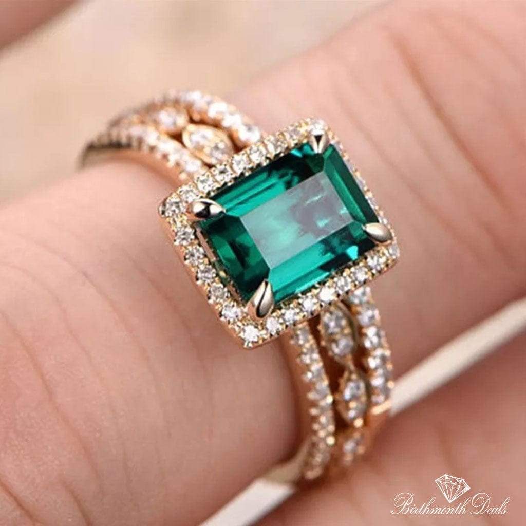 May Emerald Birthstone Stacking Ring - Birthmonth Deals