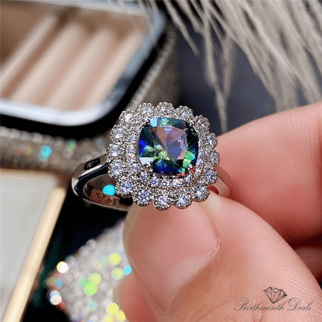 June Alexandrite Birthstone Ring - Birthmonth Deals