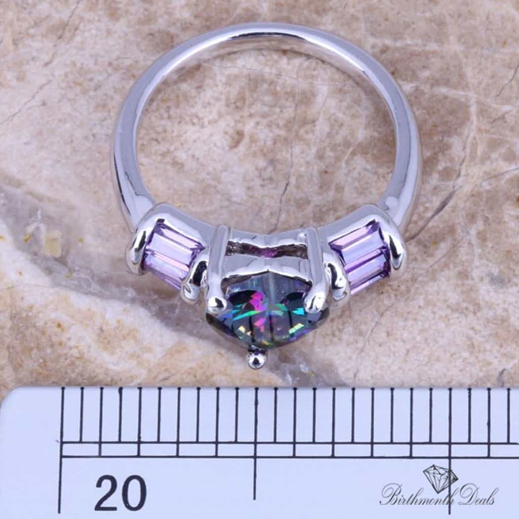 June Alexandrite Birthstone Ring - Birthmonth Deals