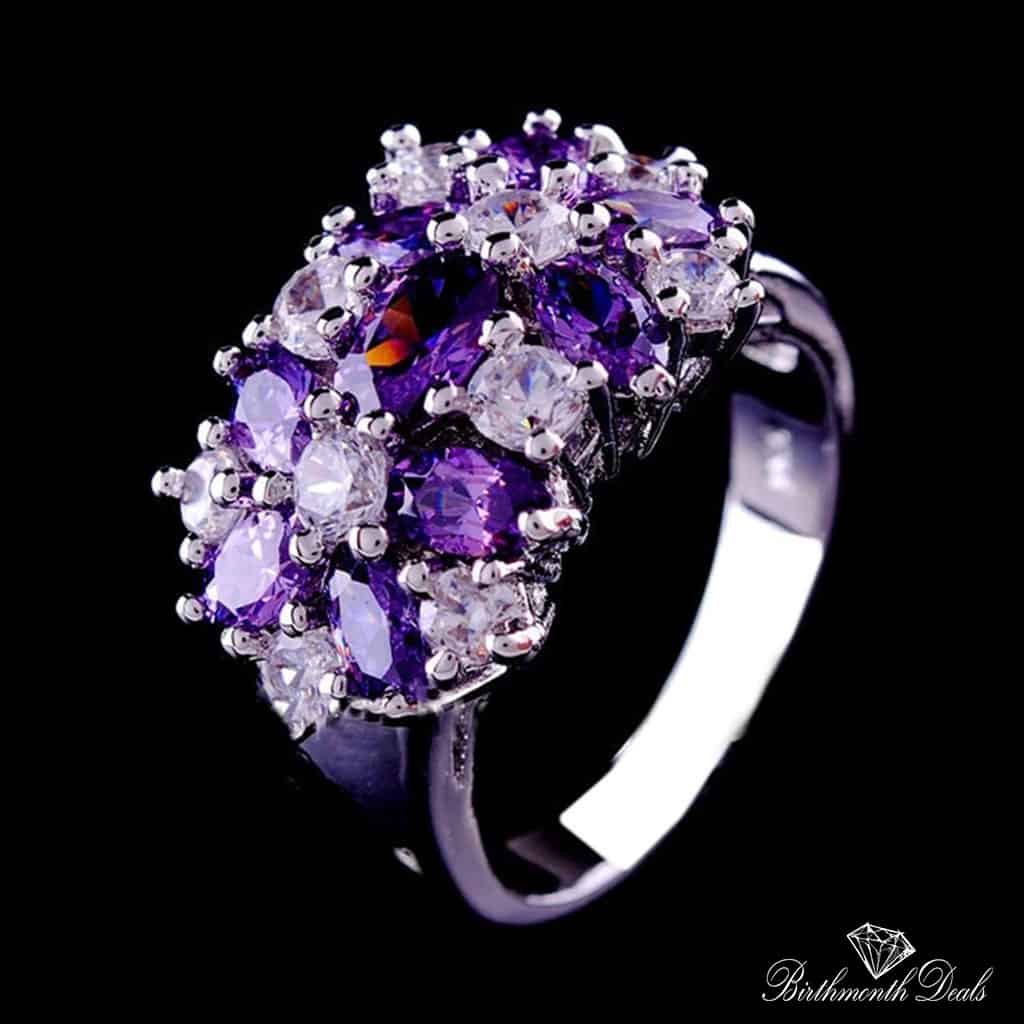 June Alexandrite Birthstone Ring - Birthmonth Deals