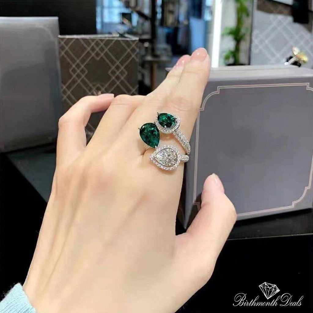 May Emerald Birthstone Ring - Birthmonth Deals