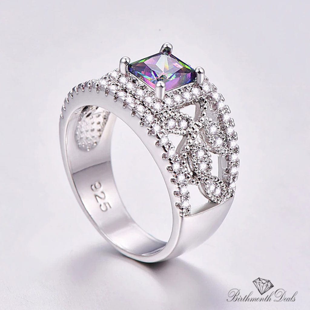 June Alexandrite Birthstone Ring - Birthmonth Deals
