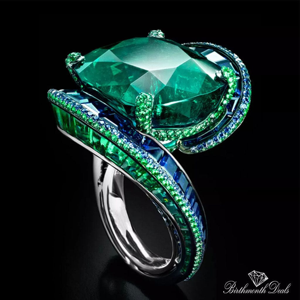 May Emerald Birthstone Ring - Birthmonth Deals