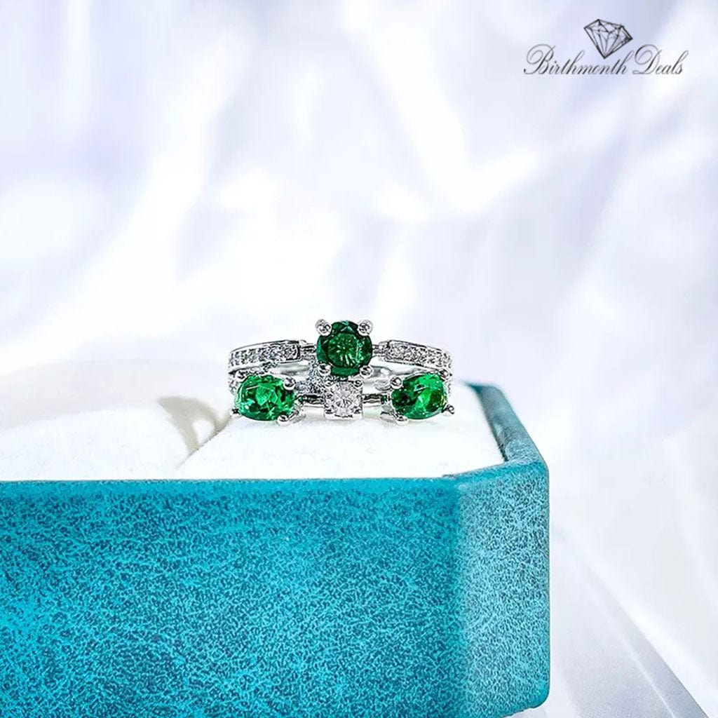 May Emerald Birthstone Ring - Birthmonth Deals