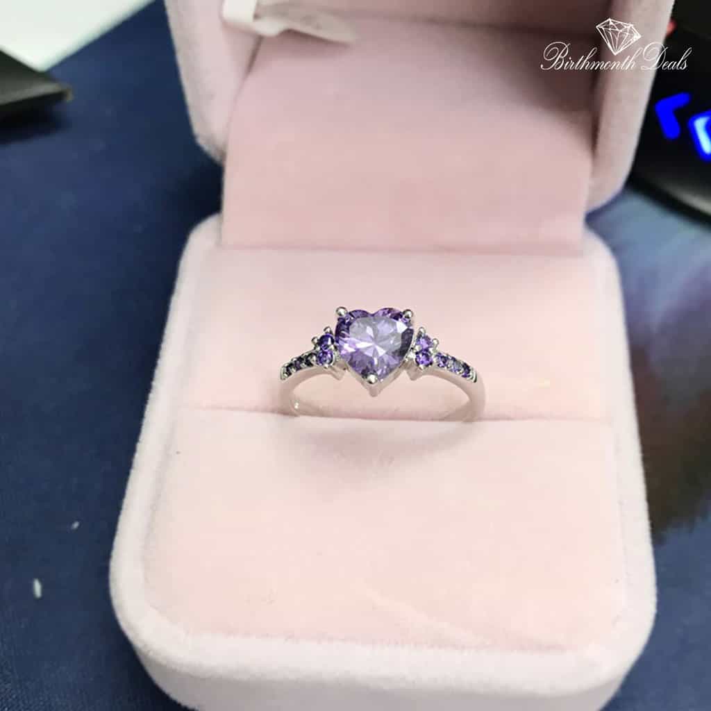 June Alexandrite Birthstone Ring - Birthmonth Deals