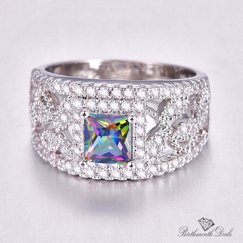 June Alexandrite Birthstone Ring - Birthmonth Deals