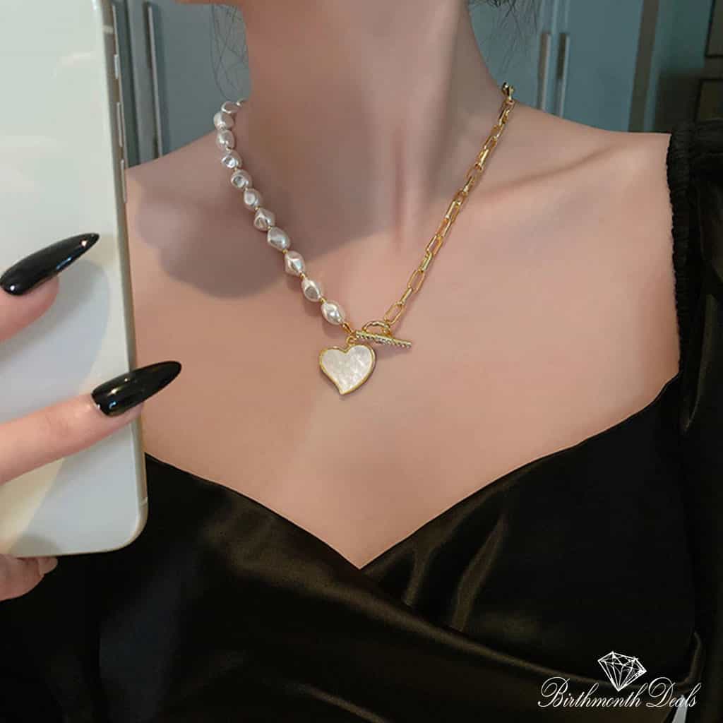 June Pearl Necklace - Birthmonth Deals