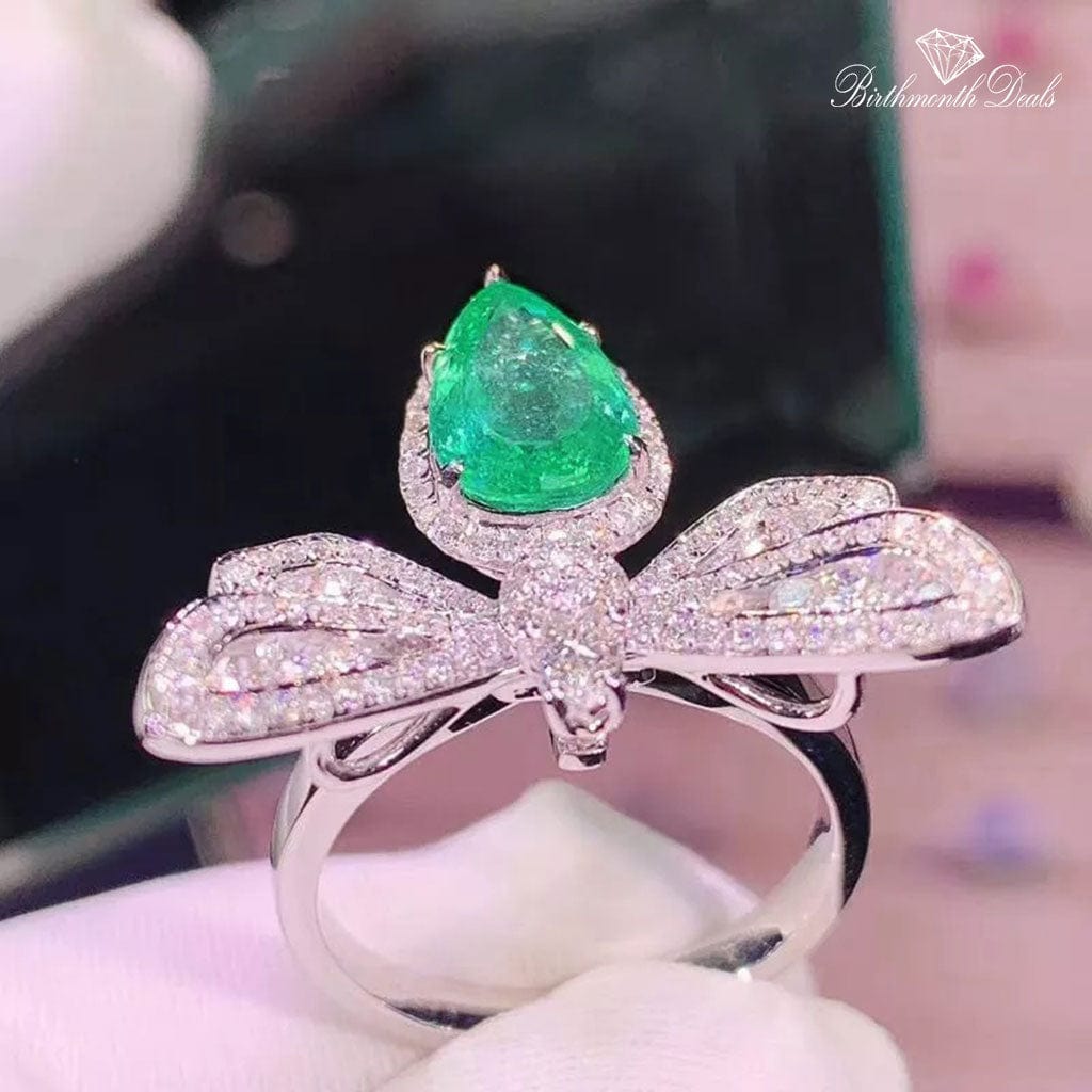 May Emerald Birthstone Ring - Birthmonth Deals