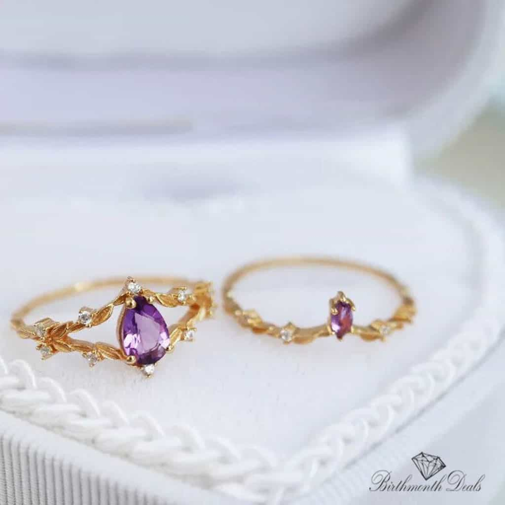 June Alexandrite Birthstone Stacking Ring - Birthmonth Deals