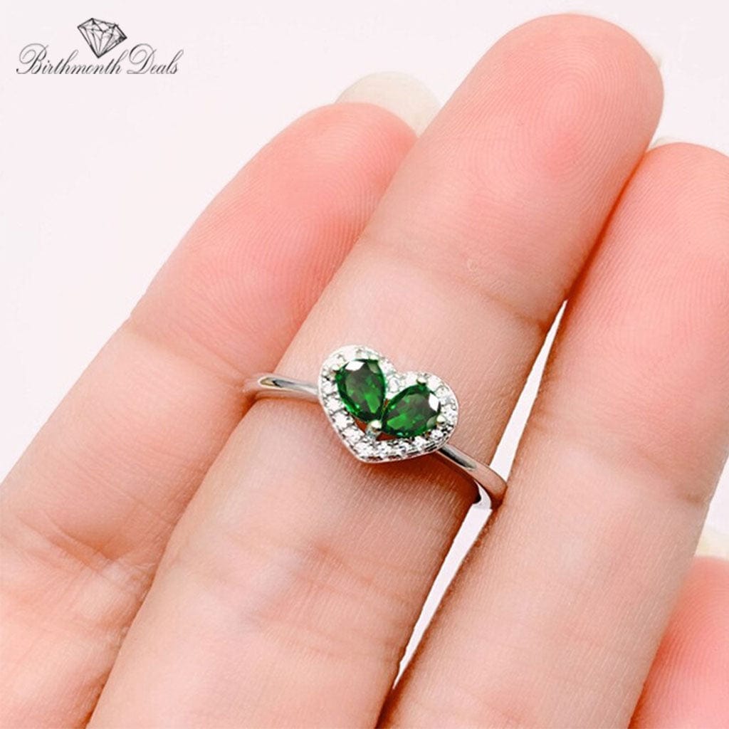 May Emerald Birthstone Ring - Birthmonth Deals