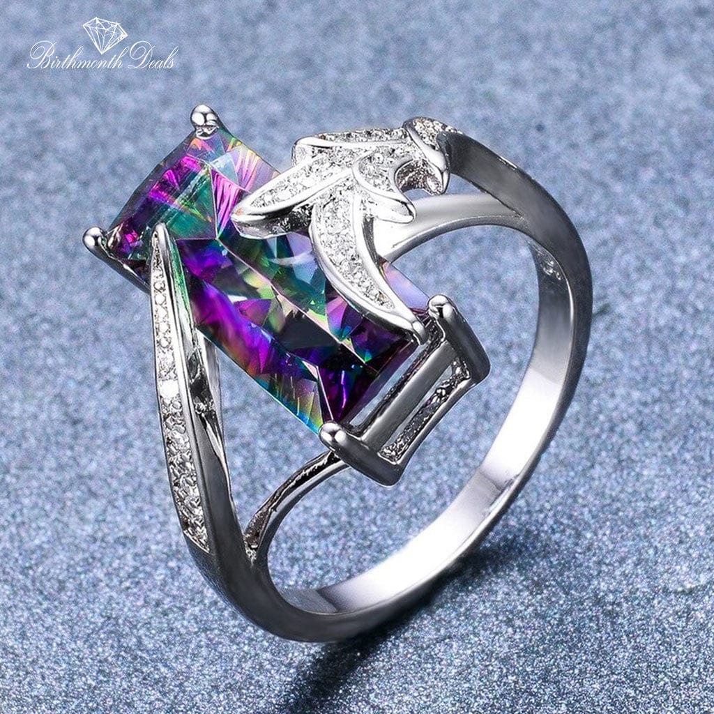 June Alexandrite Birthstone Ring - Birthmonth Deals
