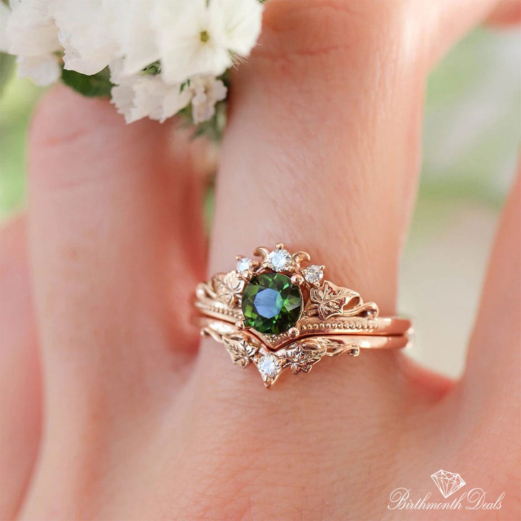 May Emerald Birthstone Stacking Ring - Birthmonth Deals