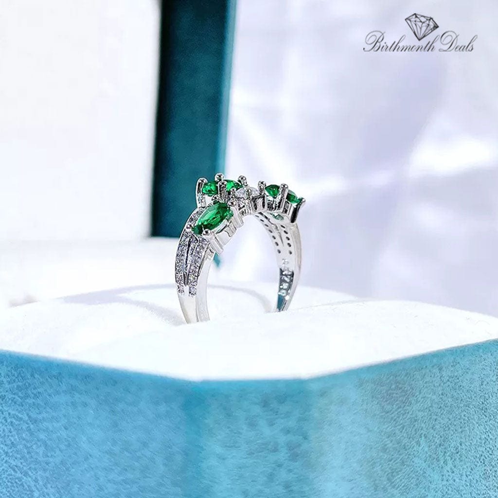 May Emerald Birthstone Ring - Birthmonth Deals