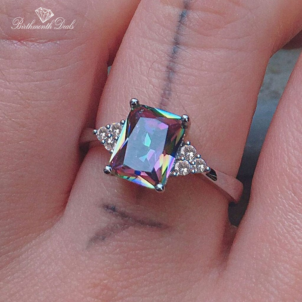 June Alexandrite Birthstone Ring - Birthmonth Deals