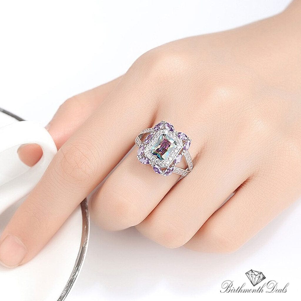 June Alexandrite Birthstone Ring - Birthmonth Deals