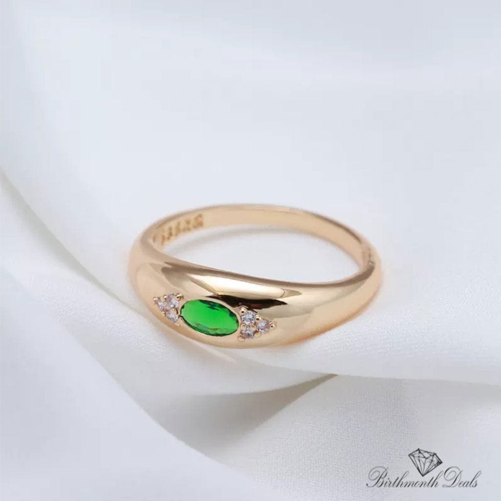 May Emerald Birthstone Ring - Birthmonth Deals