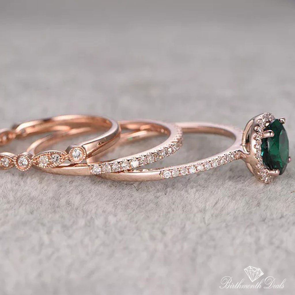 May Emerald Birthstone Ring - Birthmonth Deals