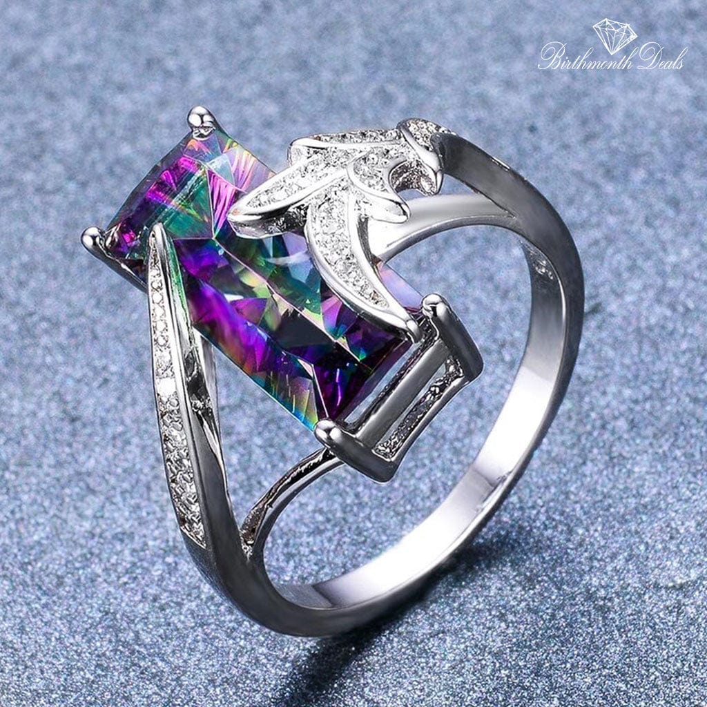 June Alexandrite Birthstone Ring - Birthmonth Deals