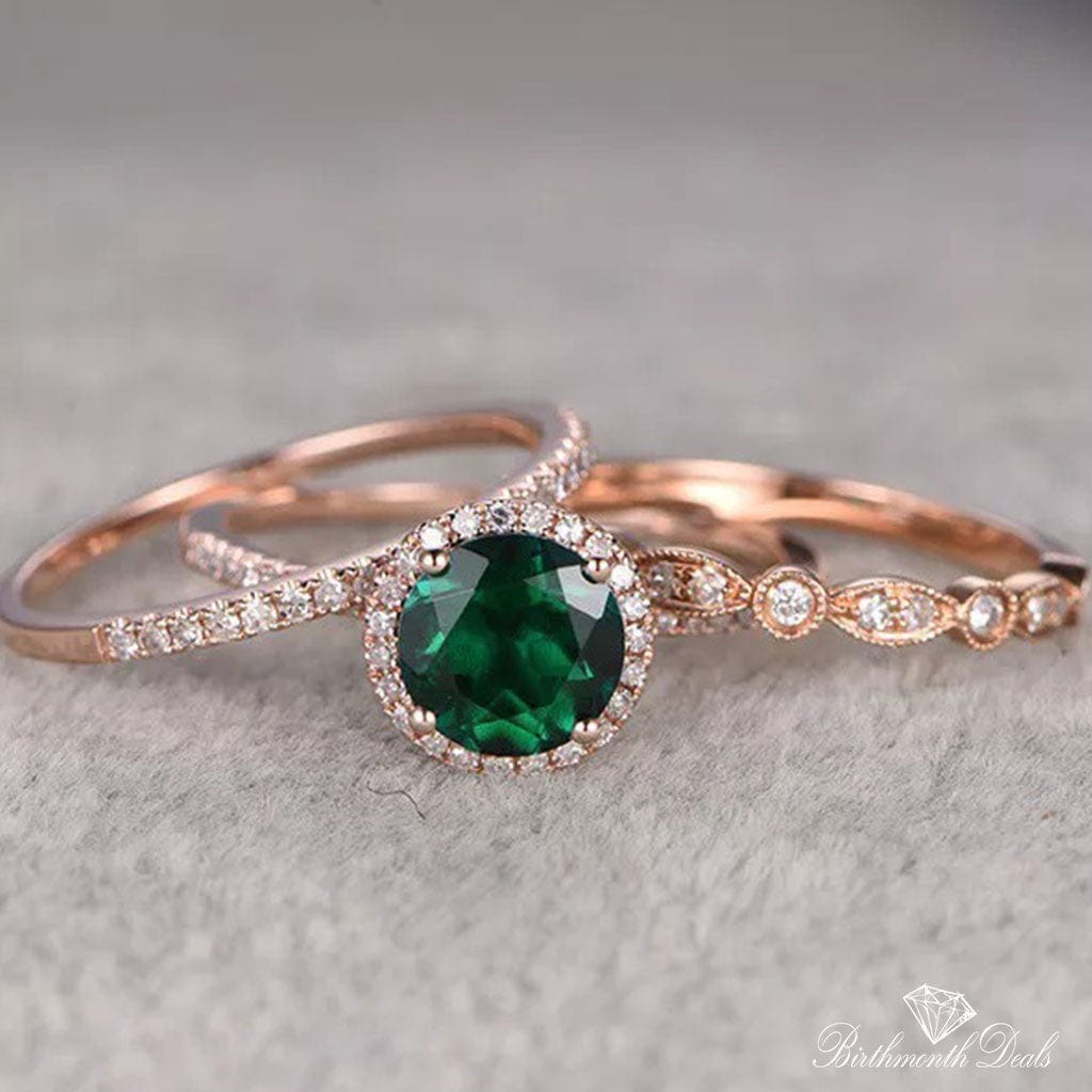 May Emerald Birthstone Ring - Birthmonth Deals