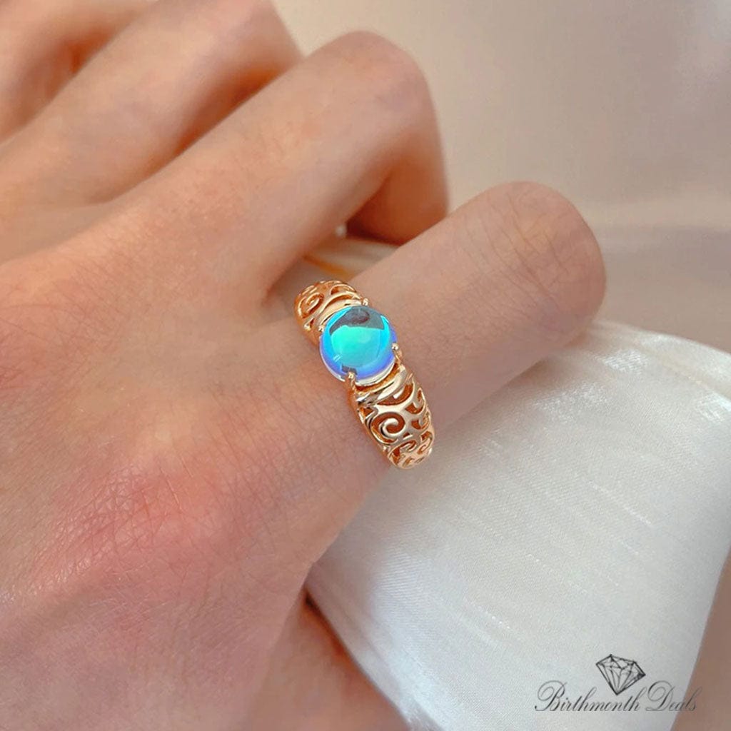 June Moonstone Ring - Birthmonth Deals