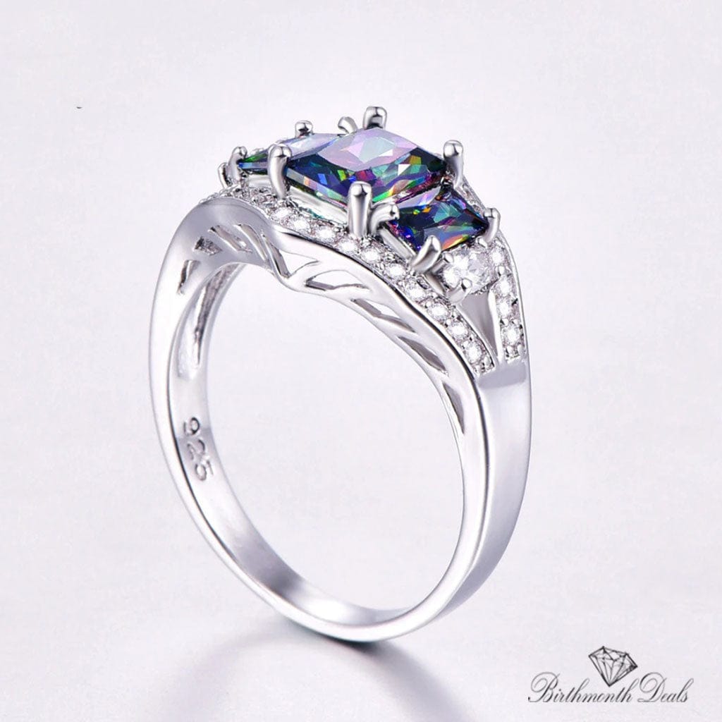June Alexandrite Birthstone Ring - Birthmonth Deals