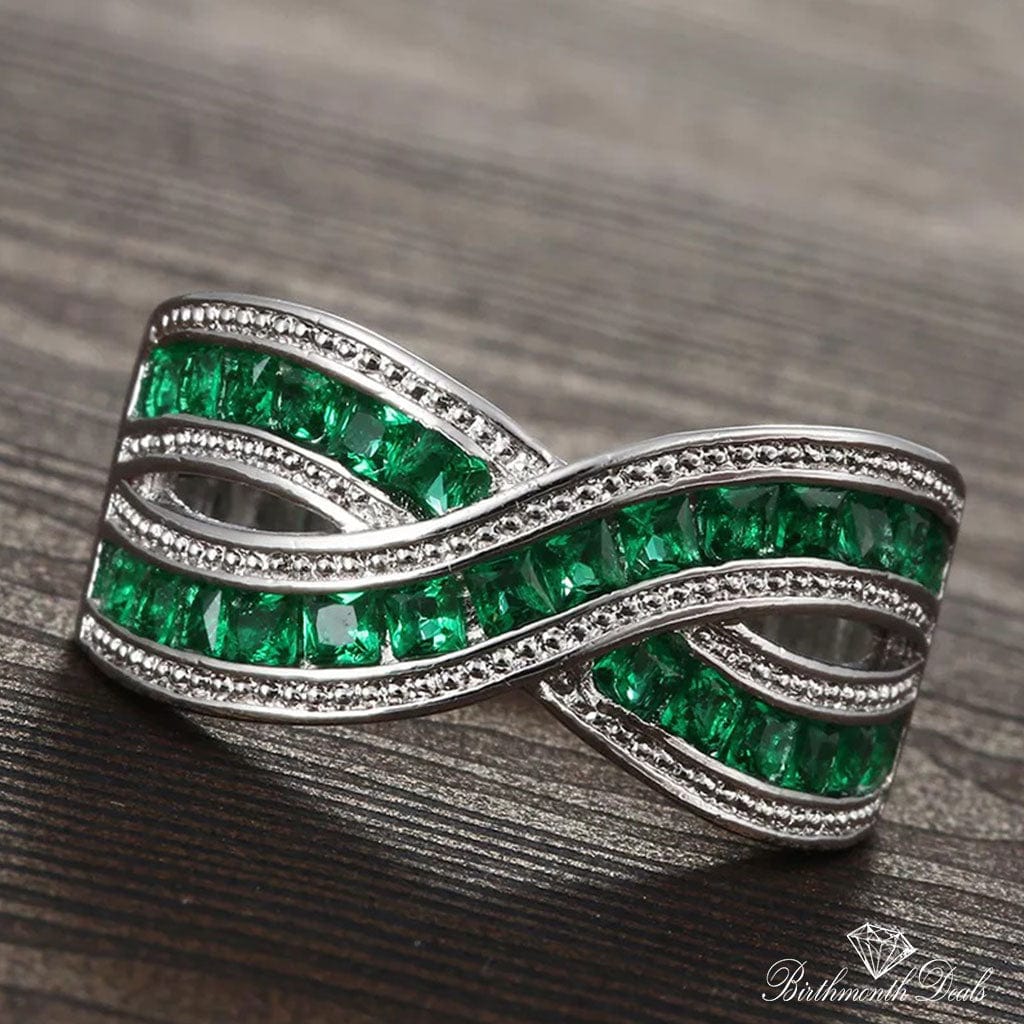 May Emerald Birthstone Ring - Birthmonth Deals