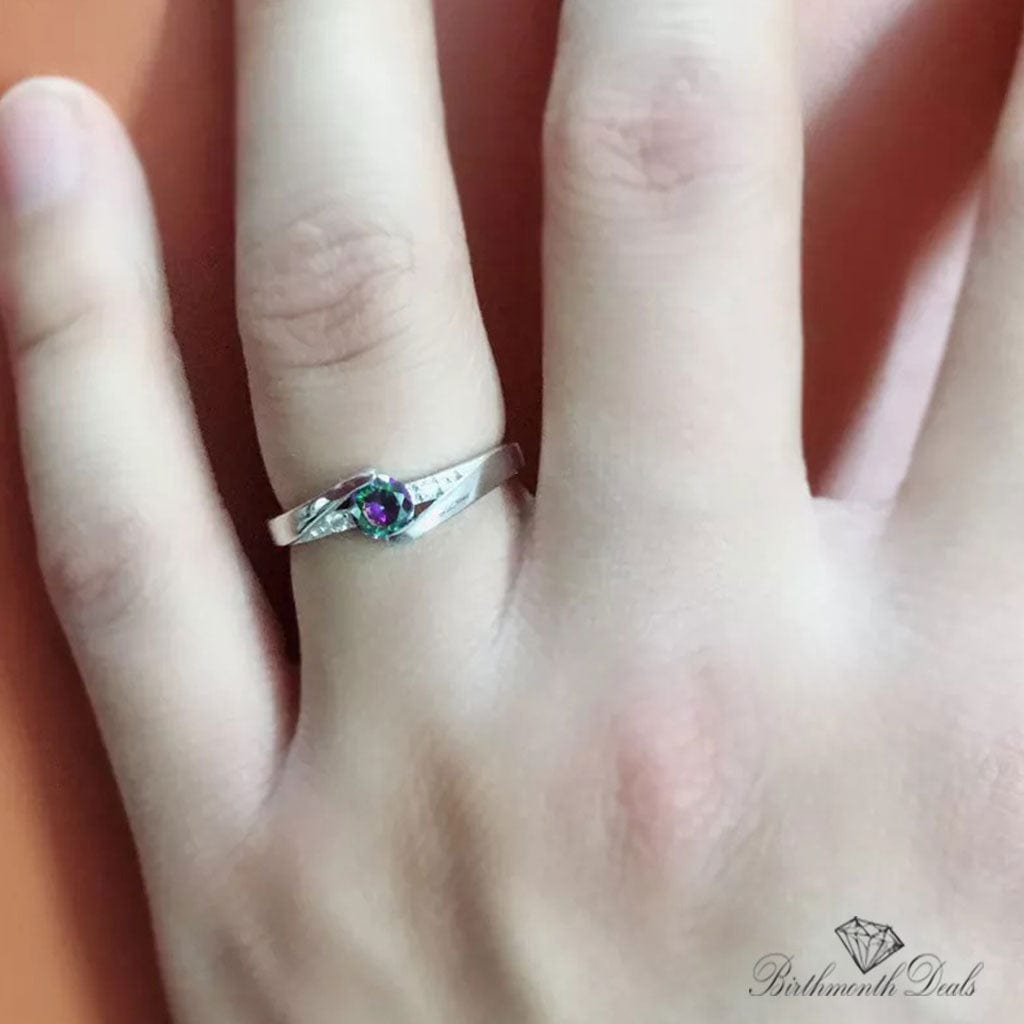 June Alexandrite Birthstone Ring - Birthmonth Deals