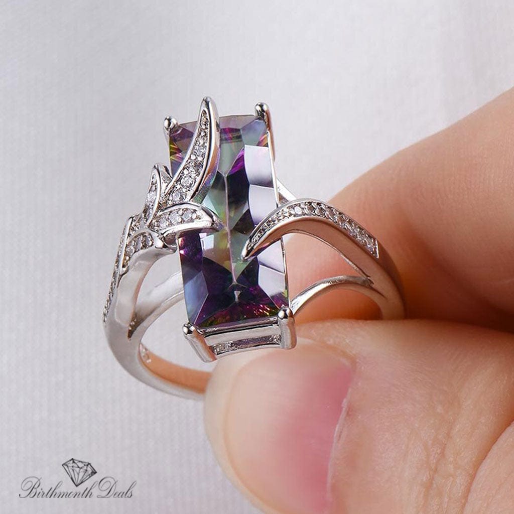 June Alexandrite Birthstone Ring - Birthmonth Deals