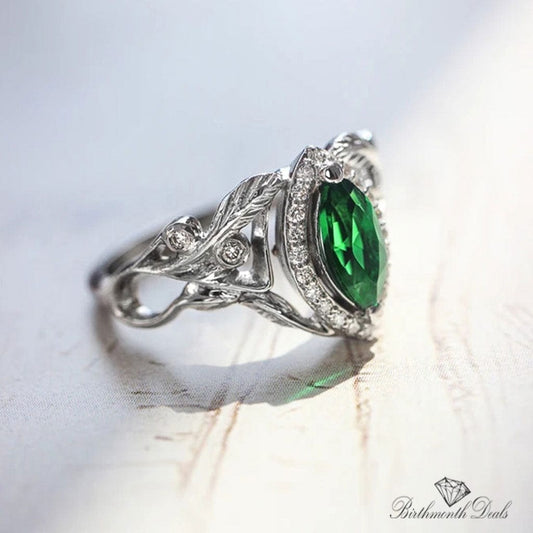 May Emerald Birthstone Ring - Birthmonth Deals