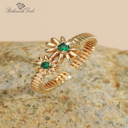 May Emerald Birthstone Ring - Birthmonth Deals