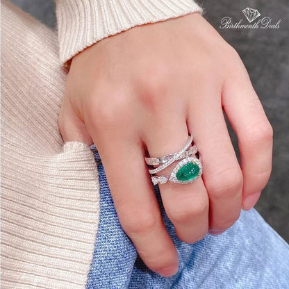 May Emerald Birthstone Ring - Birthmonth Deals