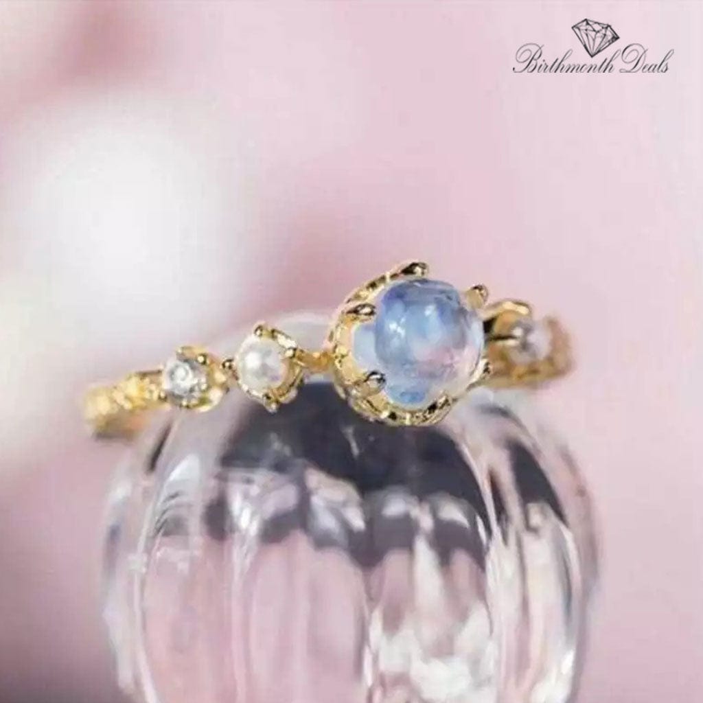 June Moonstone Ring - Birthmonth Deals