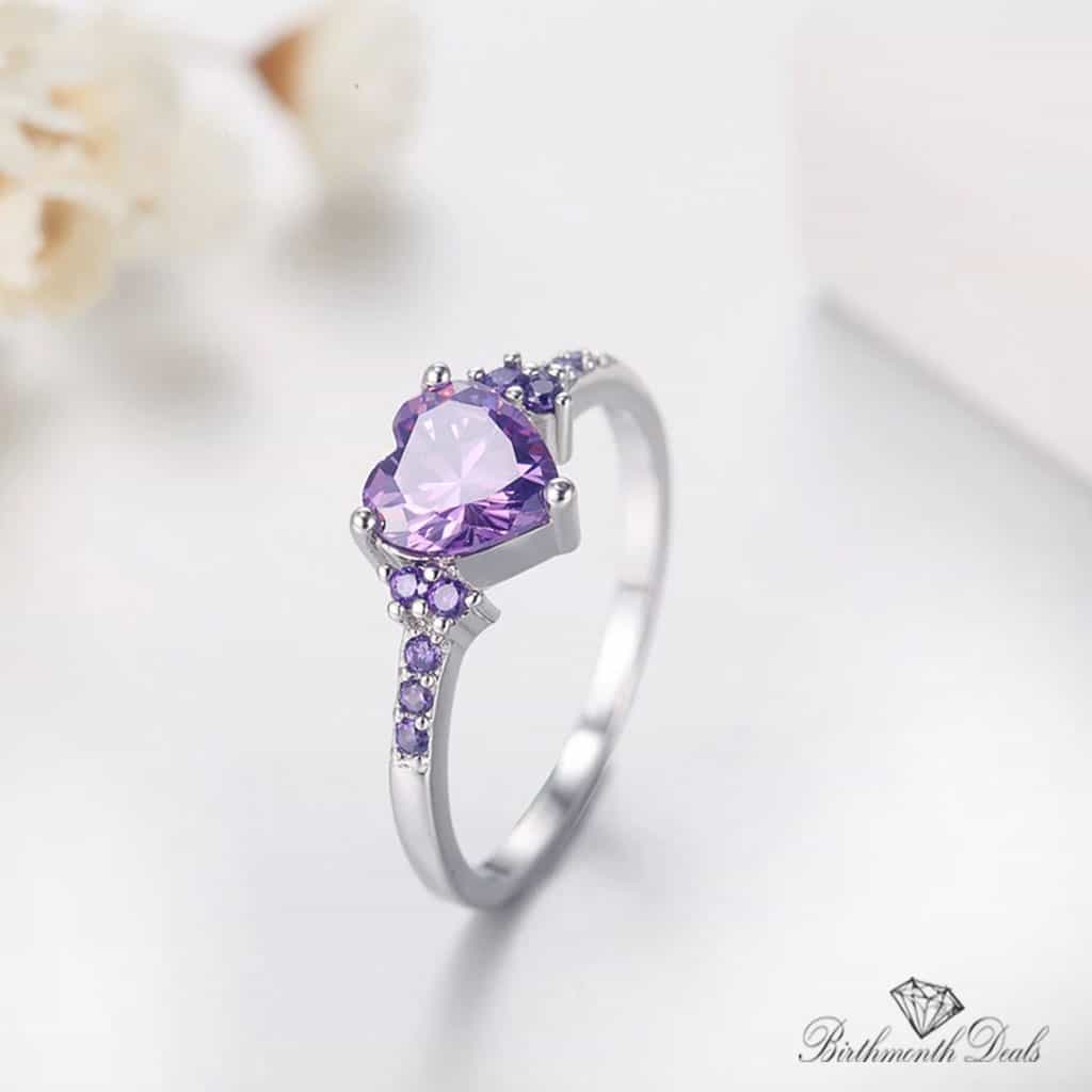 June Alexandrite Birthstone Ring - Birthmonth Deals