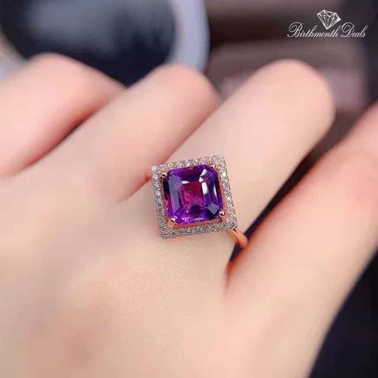 June Alexandrite Birthstone Ring - Birthmonth Deals