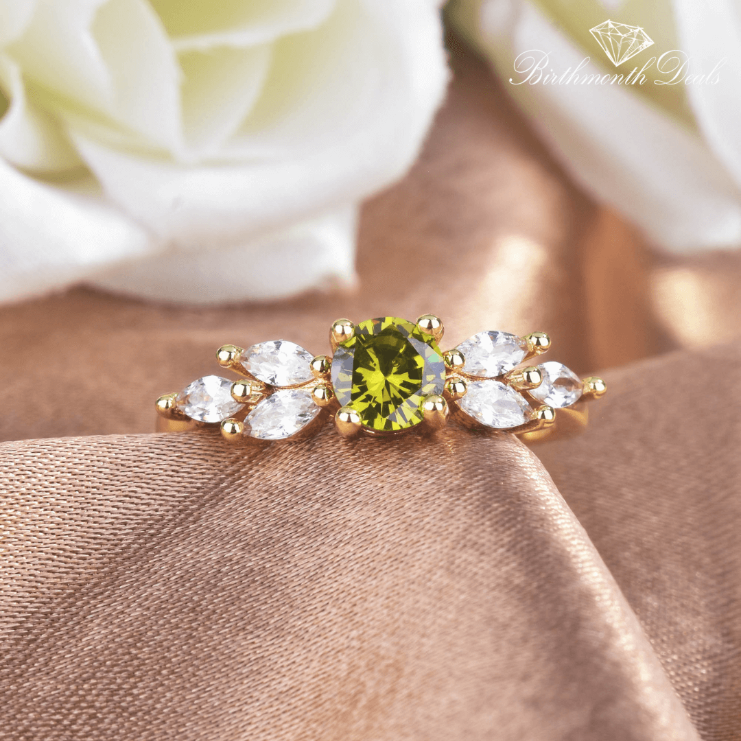 August Peridot Birthstone Ring - Birthmonth Deals