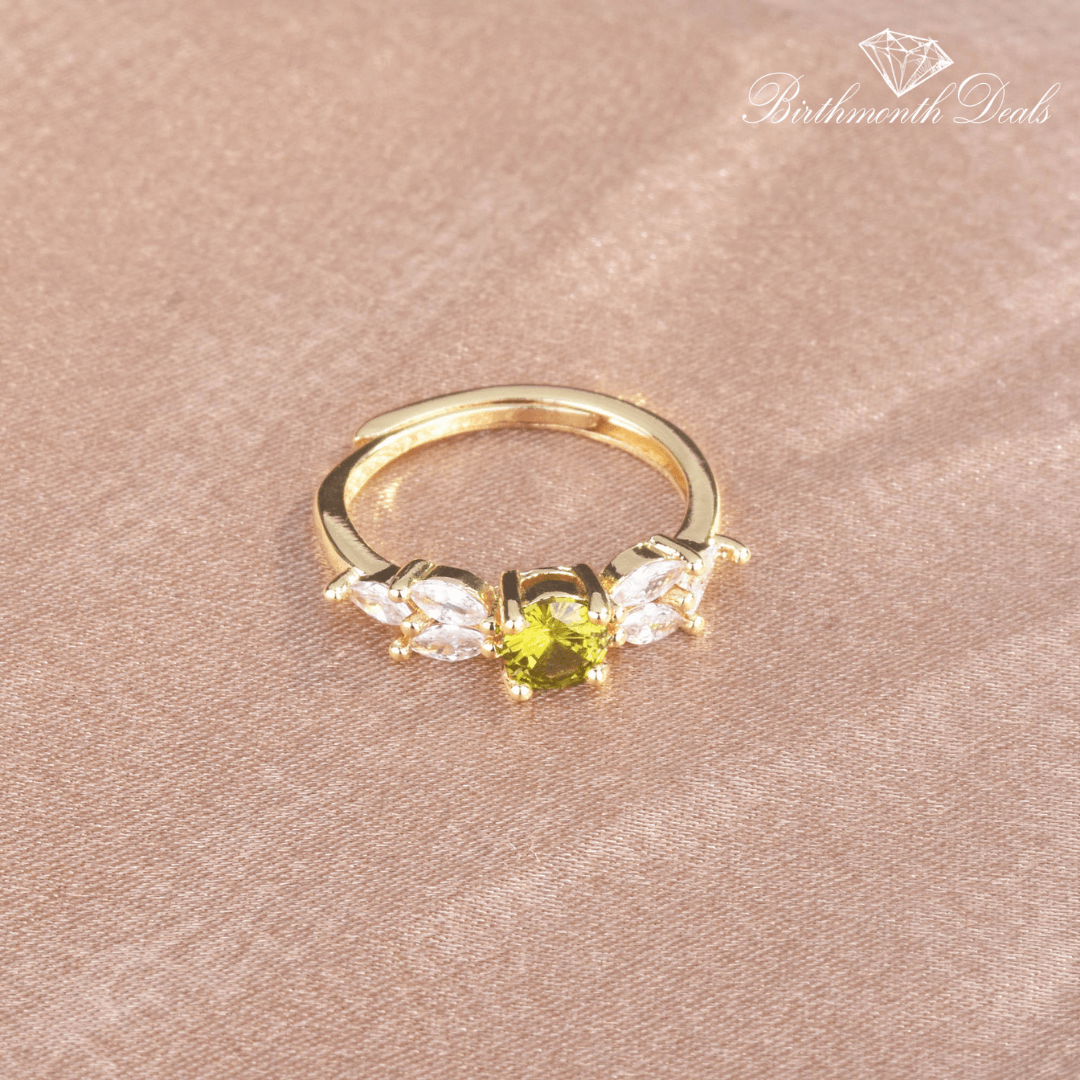 August Peridot Birthstone Ring - Birthmonth Deals