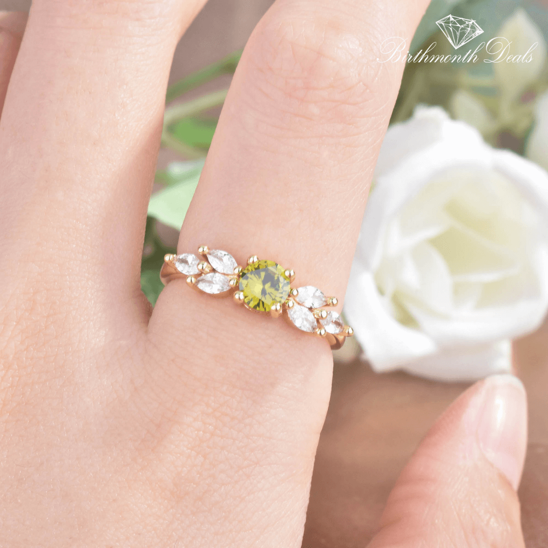 August Peridot Birthstone Ring - Birthmonth Deals