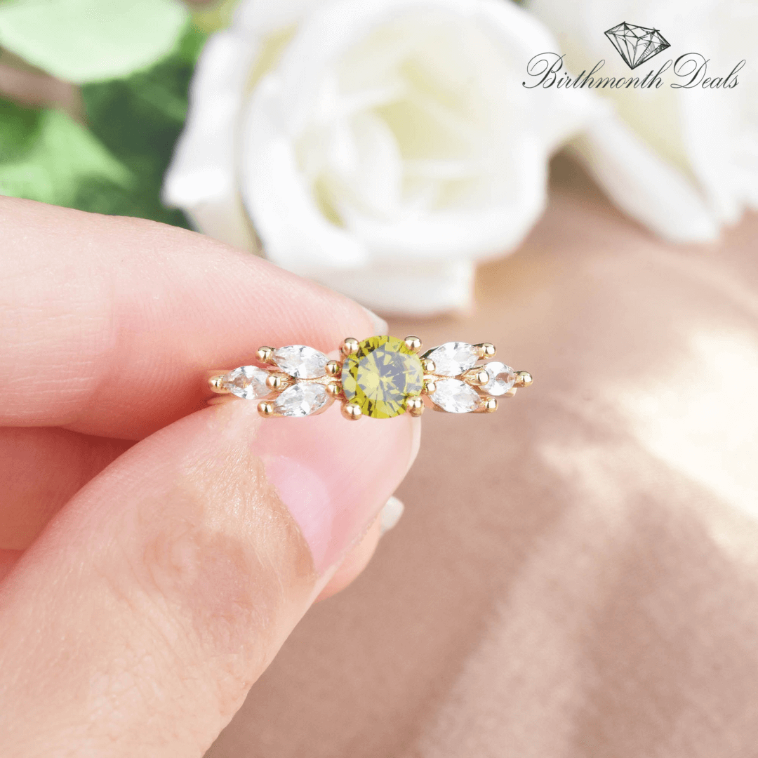 August Peridot Birthstone Ring - Birthmonth Deals