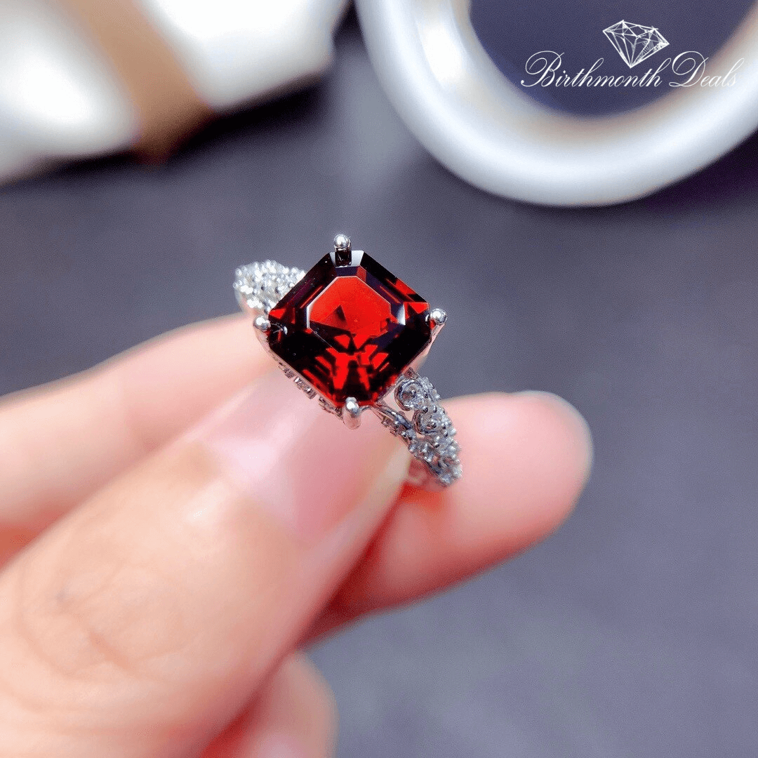 July Ruby Birthstone Ring - Birthmonth Deals