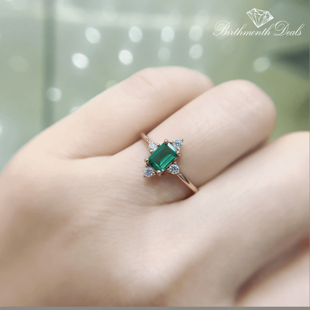 May Emerald Birthstone Ring - Birthmonth Deals