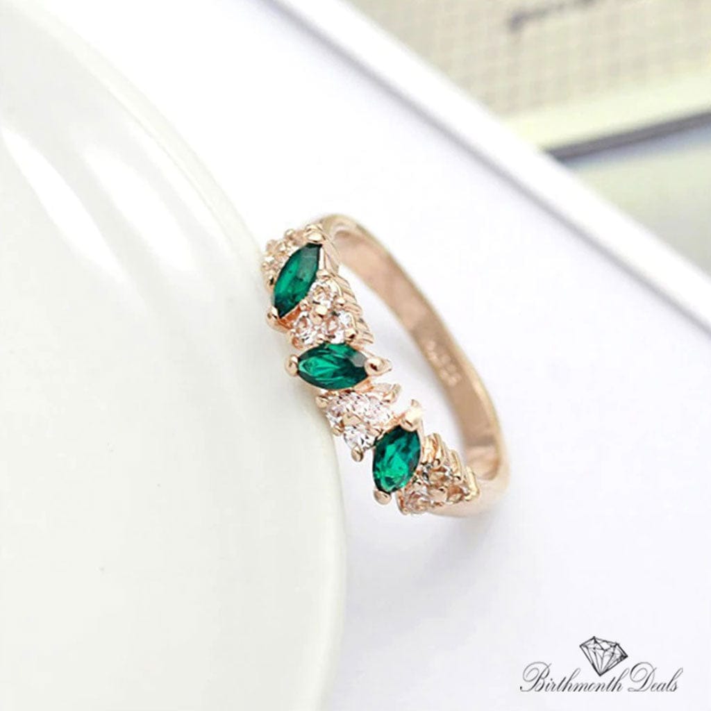 May Emerald Birthstone Ring - Birthmonth Deals