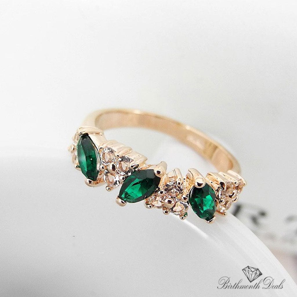 May Emerald Birthstone Ring - Birthmonth Deals