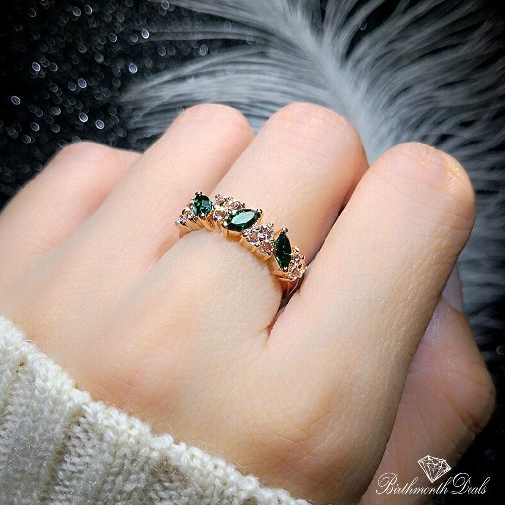 May Emerald Birthstone Ring - Birthmonth Deals