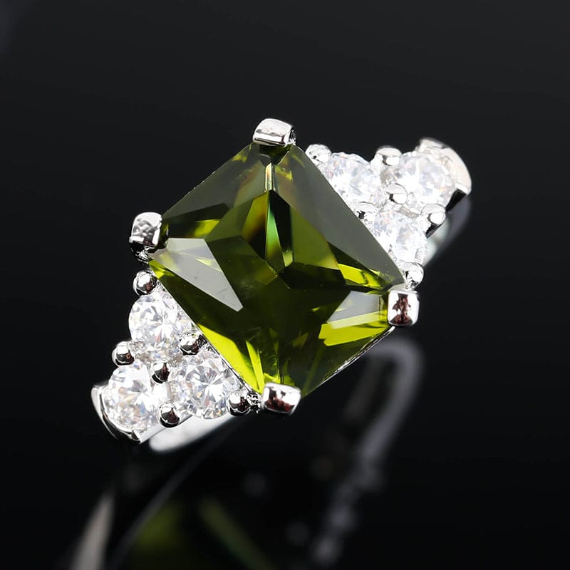 August Peridot Birthstone - Birthmonth Deals