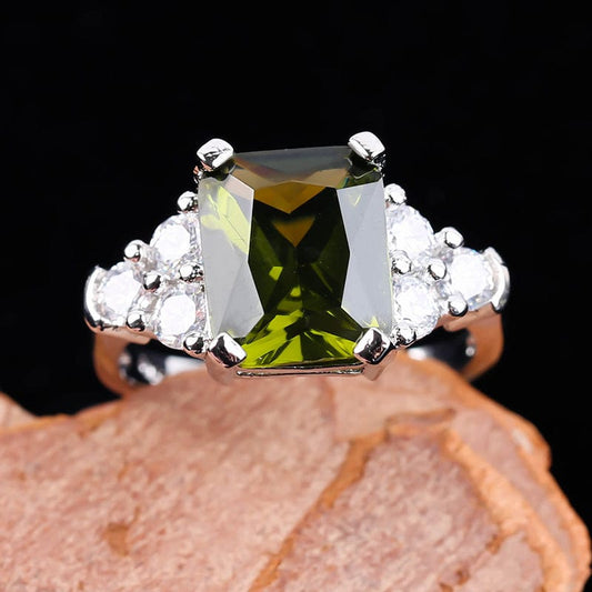 August Peridot Birthstone - Birthmonth Deals