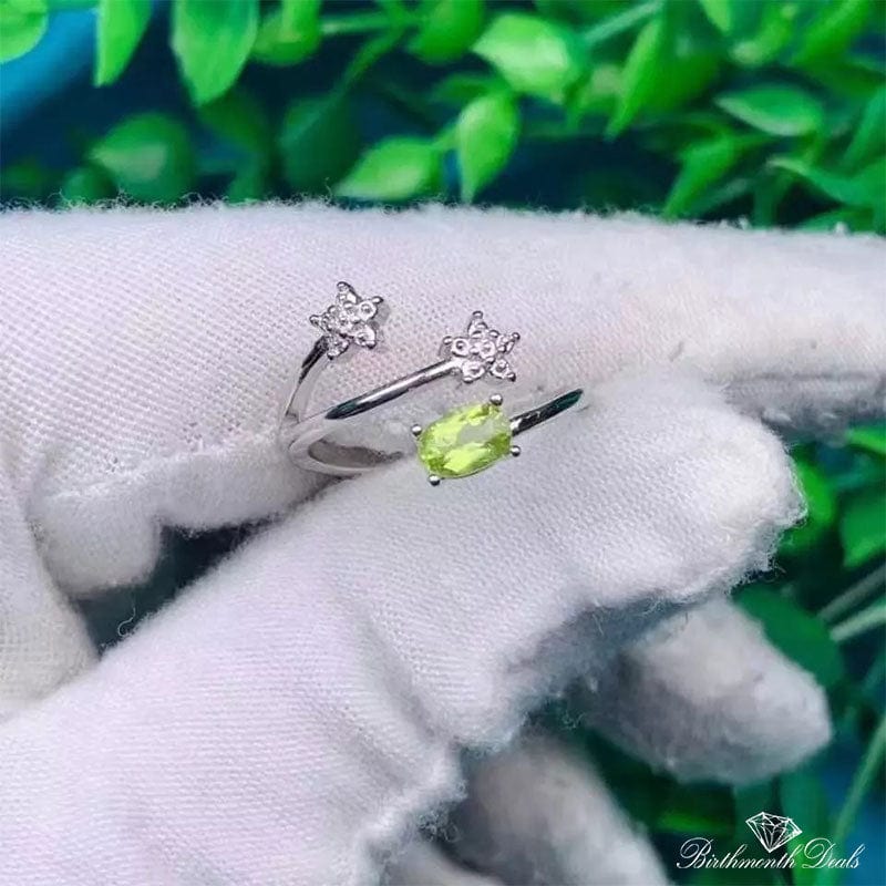 August Peridot Birthstone - Birthmonth Deals