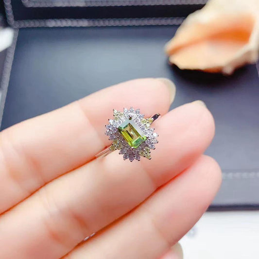 August Peridot Birthstone - Birthmonth Deals